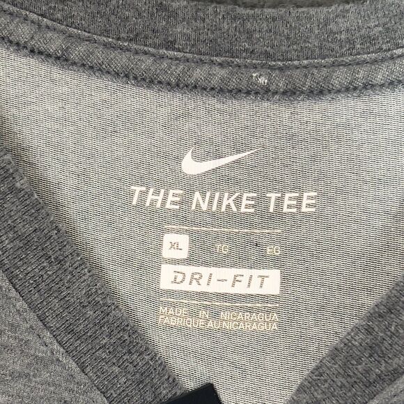The Nike Tee Dri-Fit Mens Short Sleeve Crew Neck Gray T Shirt Size XL*Pre-Owned* - Picture 6 of 7